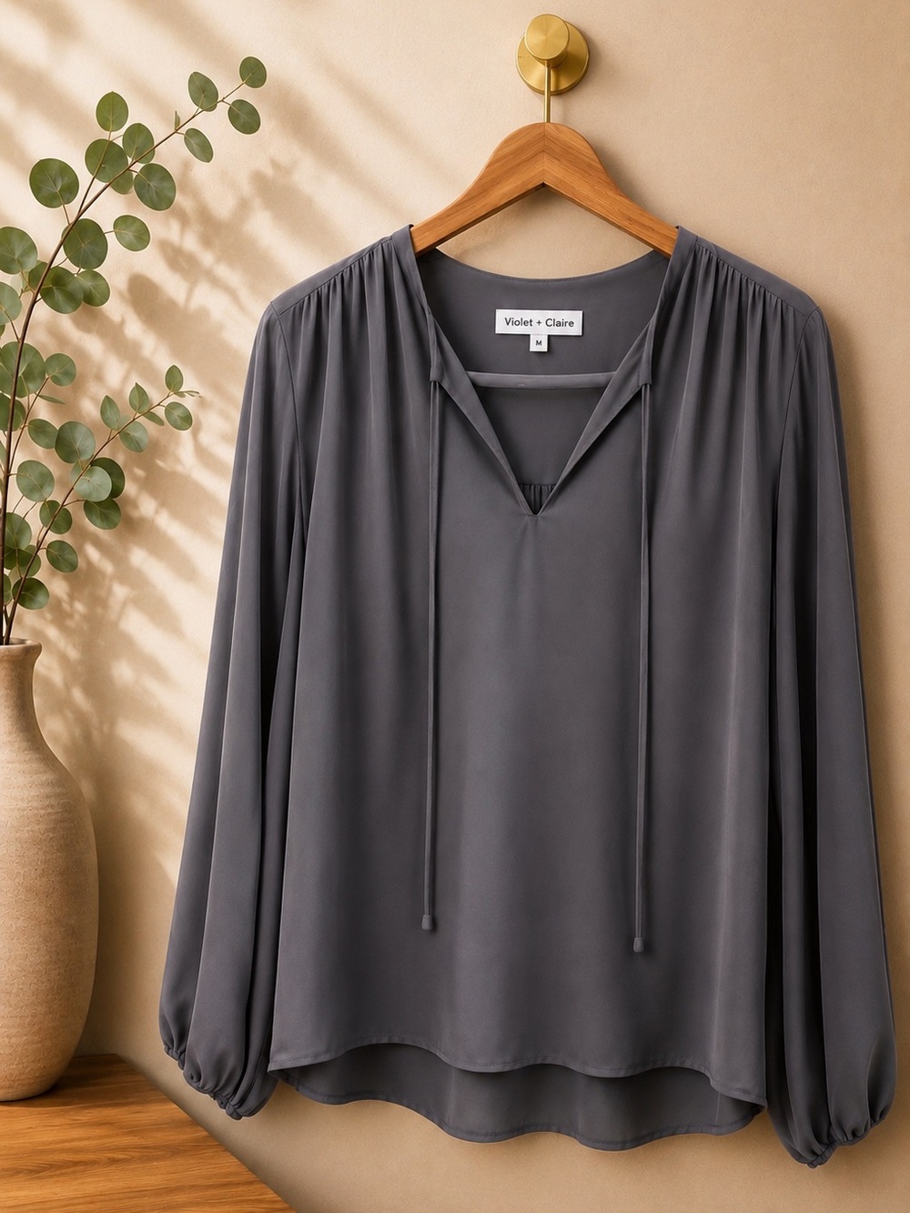 Violet + Claire Gray Flowy Blouse Size Medium